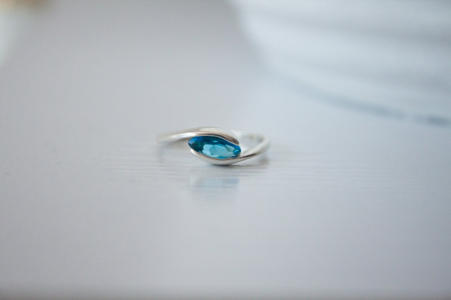 Selene | Anillo Plata 925 y cristal swarovski