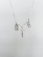 Load image into Gallery viewer, Hi, hi, hi! - vertical name necklace
